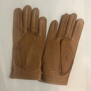 Leather driving gloves unlined